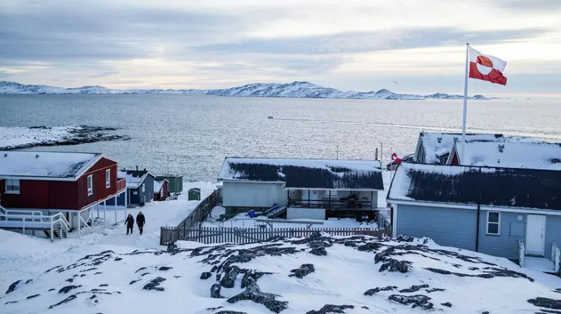 Власти Гренландии призвали местных жителей запасаться водой, едой и лекарствами