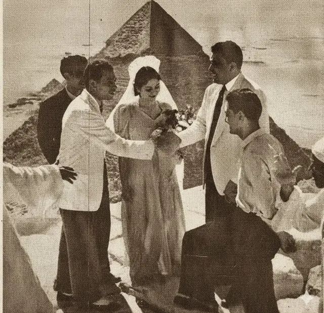 Необычное место для проведения свадебной церемонии (5 фото)