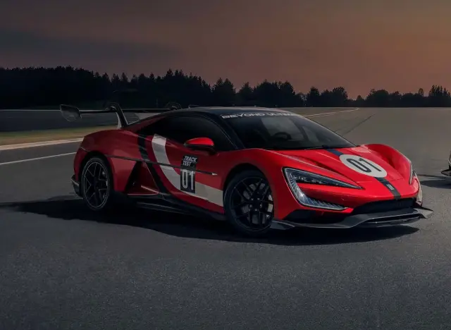 BYD представила в Пекине гиперкар Yangwang U9 Xtreme мощностью 3000 л.с.